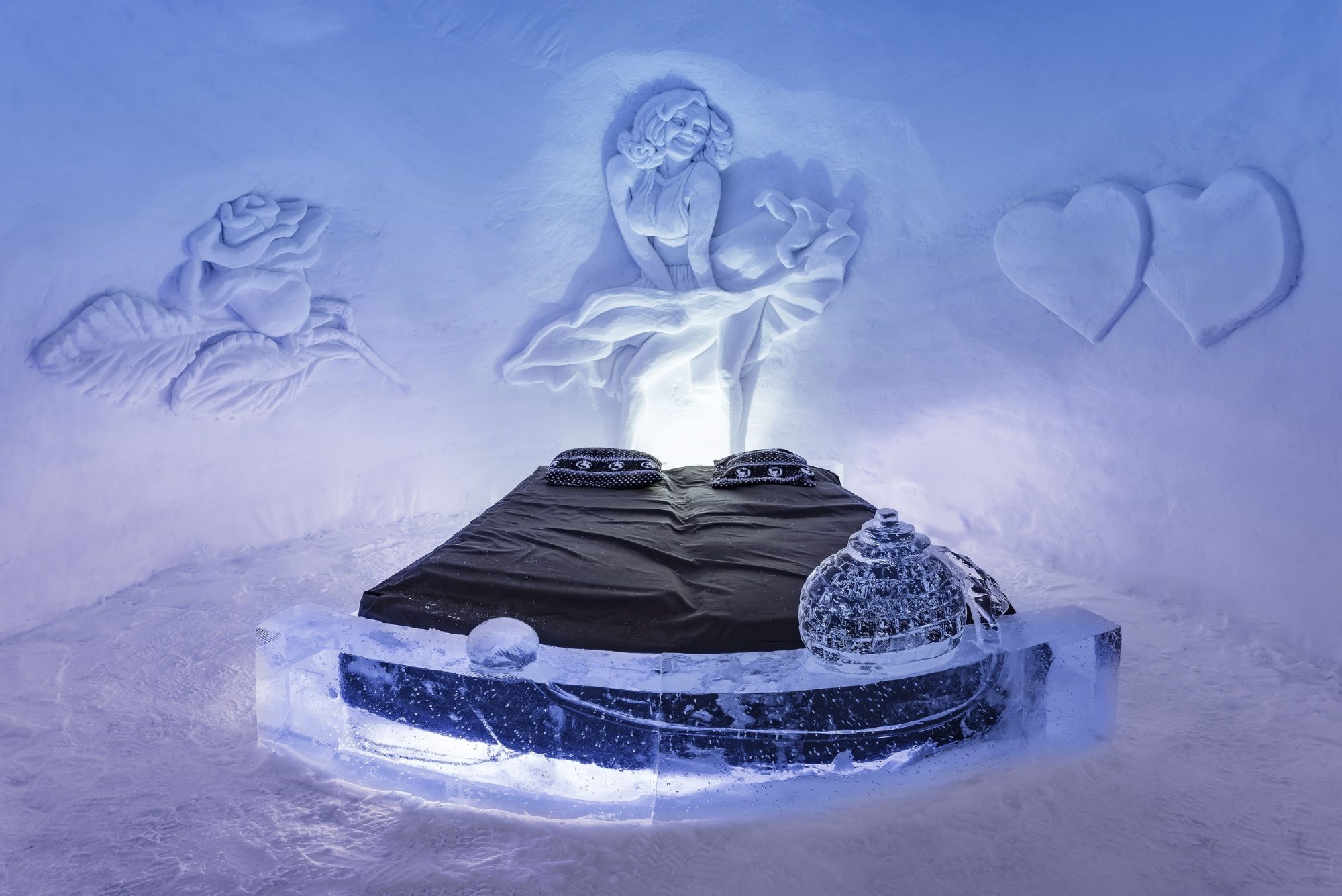 An Ice bed at Kirkenes Snowhotel