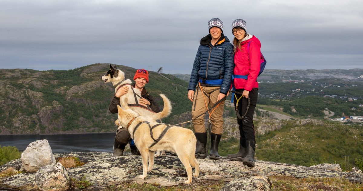 Husky hiking clearance