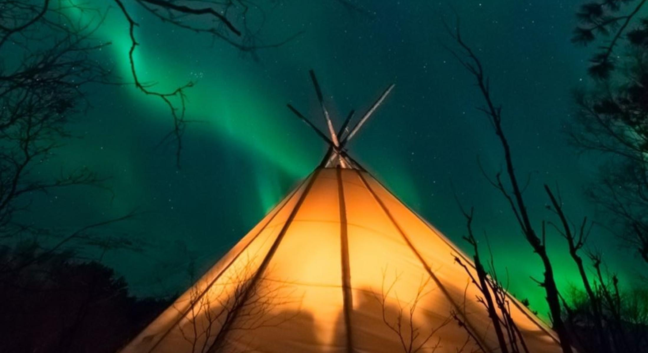 Aurora camp norway