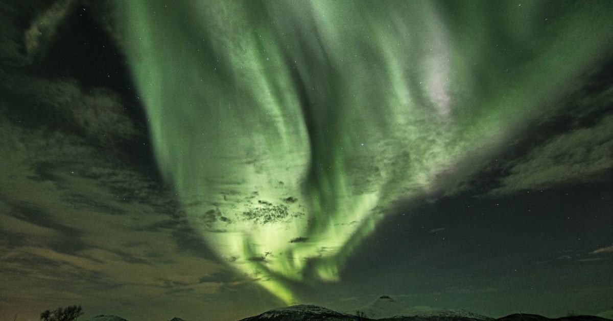 Northern Lights Holiday Packages 2024-2025 | Norwegian Travel