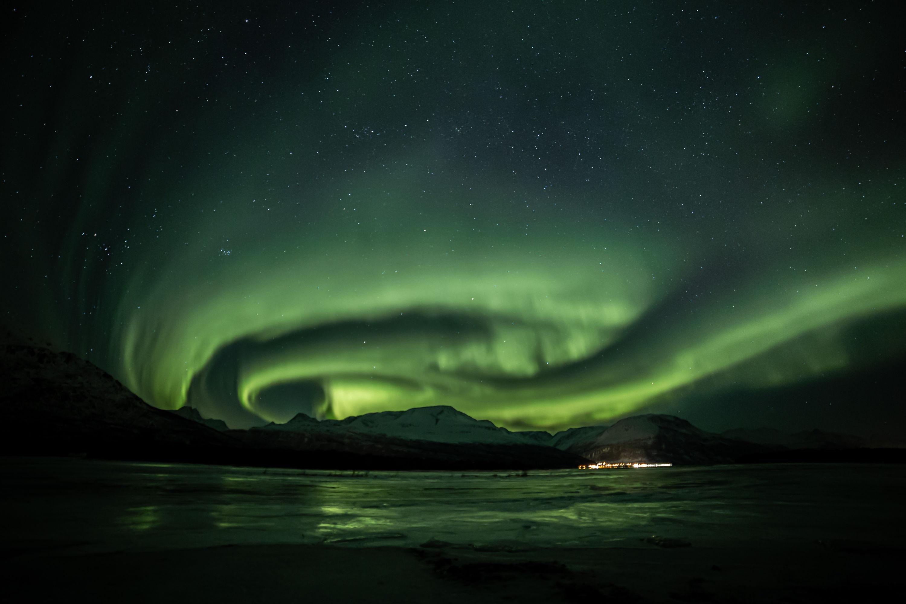 northern lights sky tromsø