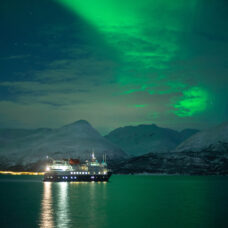 Arctic Fjords, Northern Lights & Huskies