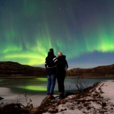 Nordlysjakt med buss