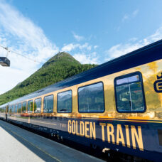 Cable Car Ticket & the Golden Train: Morning Departure